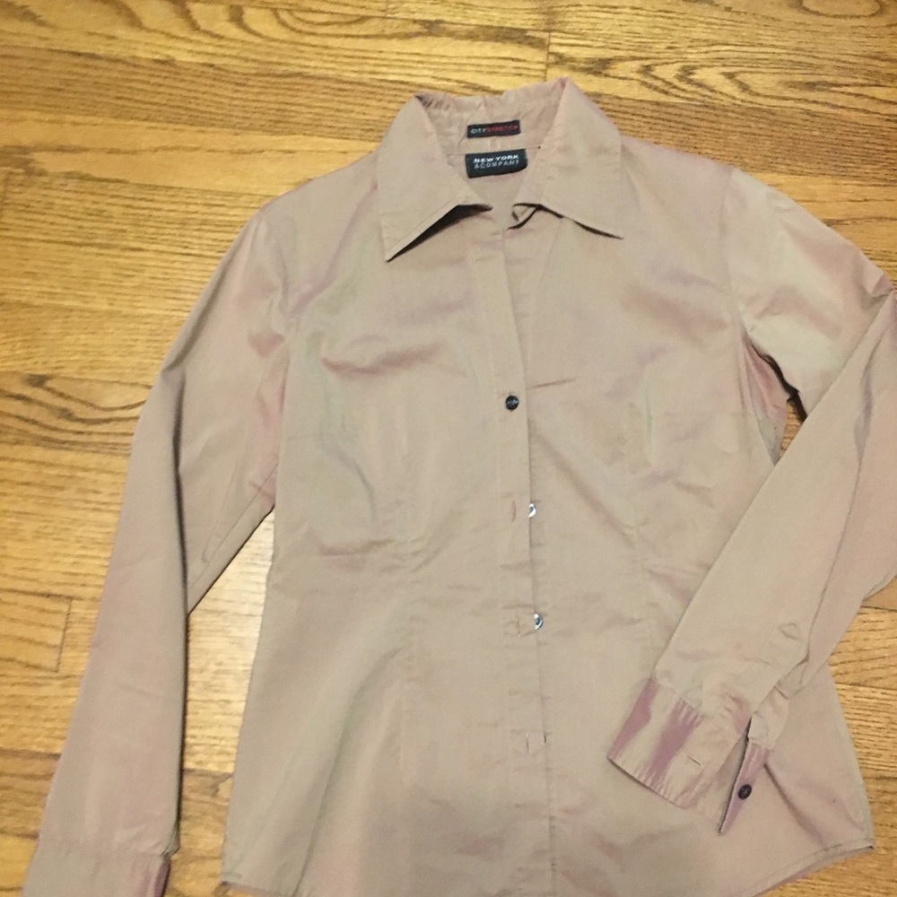 New York&Company women’s long sleeve shirt